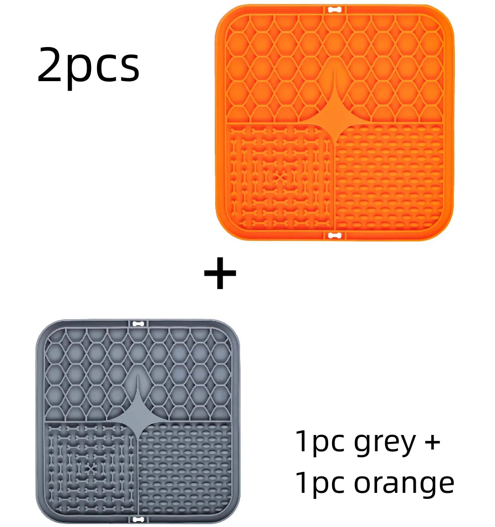 Silicone Dog Lick Mat – Slow Feeder & Bathing Distraction Mat