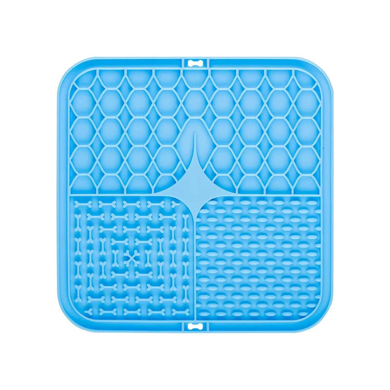 Silicone Dog Lick Mat – Slow Feeder & Bathing Distraction Mat
